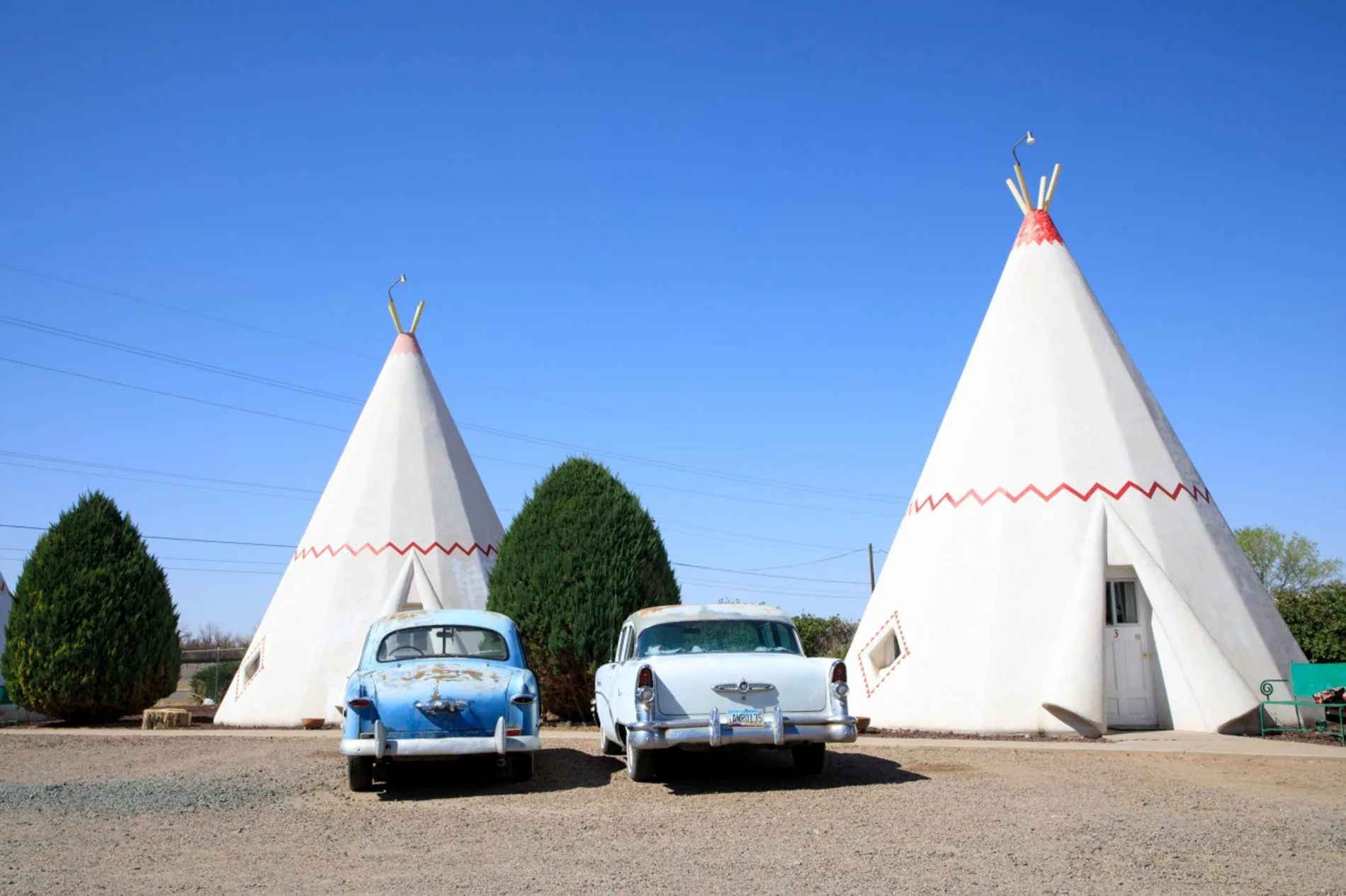 The Wigwam hotel is one of the many sites to see along I40.