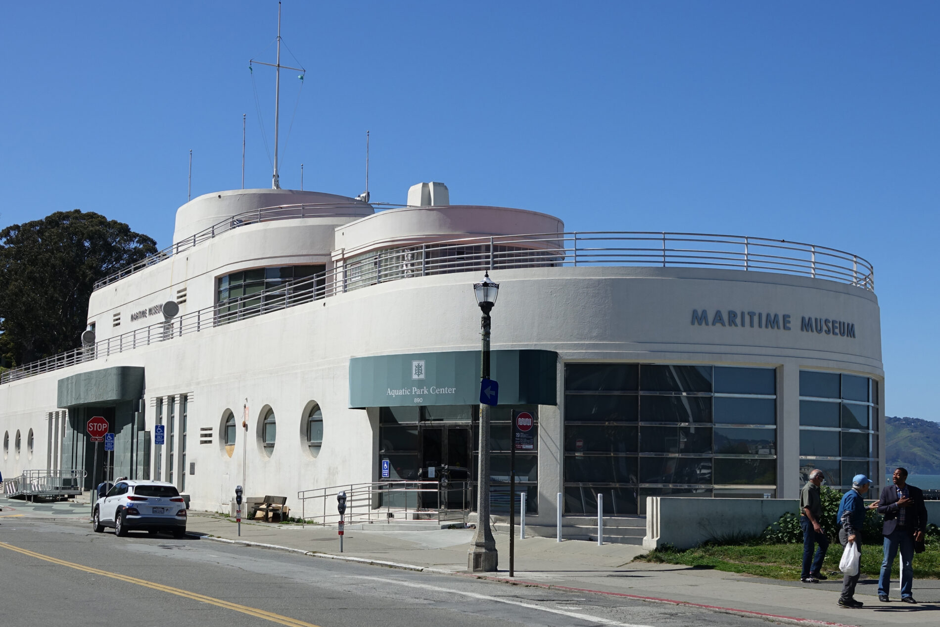 The San Francisco Maritime Museum housed in an art deco building that looks like an ocean liner.