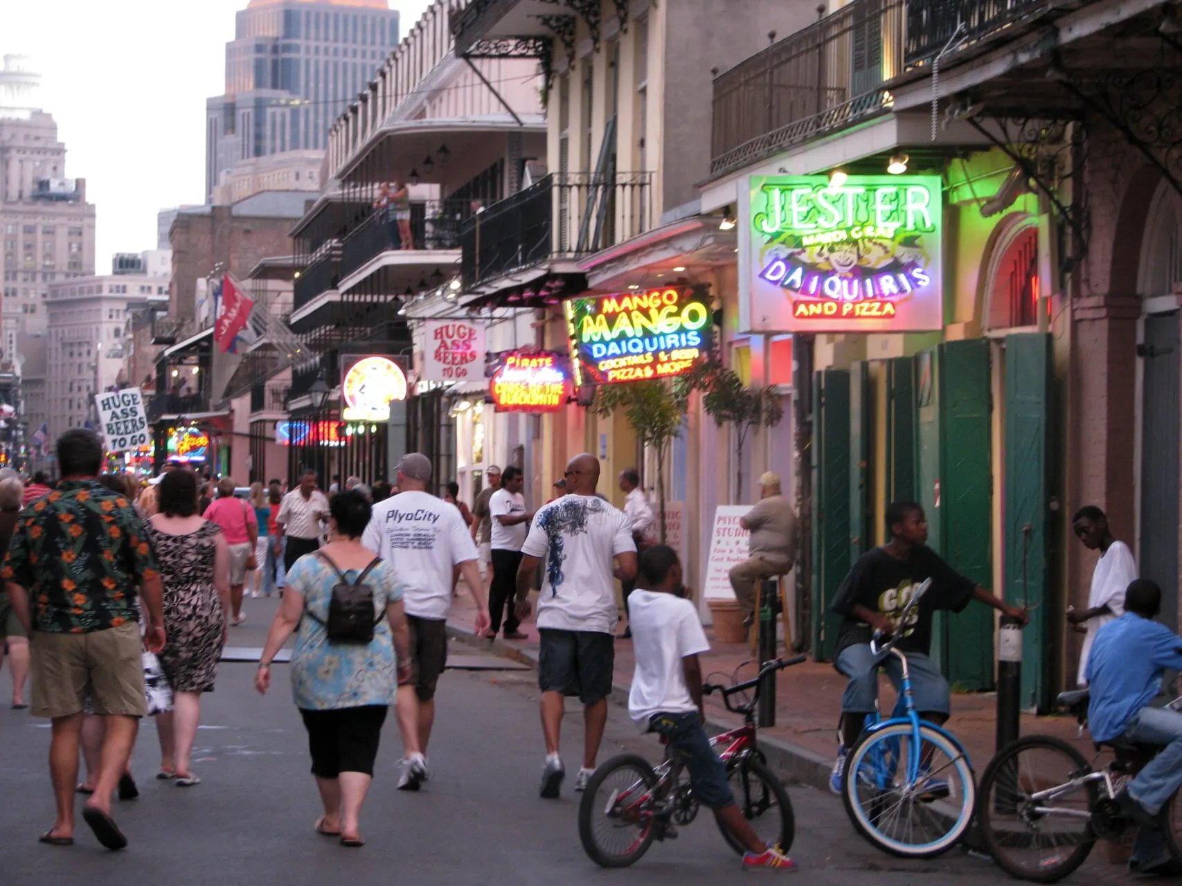 Walking around the French Quarter in the evening is a full-on New Orleans experience.